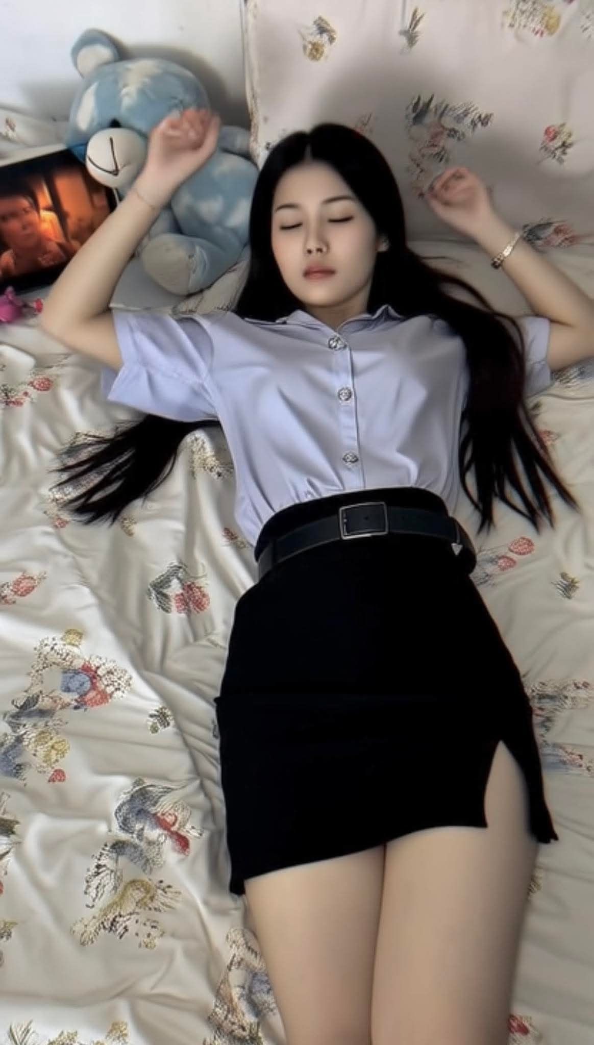 12 Viral Jepang Terbaik dan Terpopuler (Wajib Ditonton) Mantan Terindah Minami Kojima