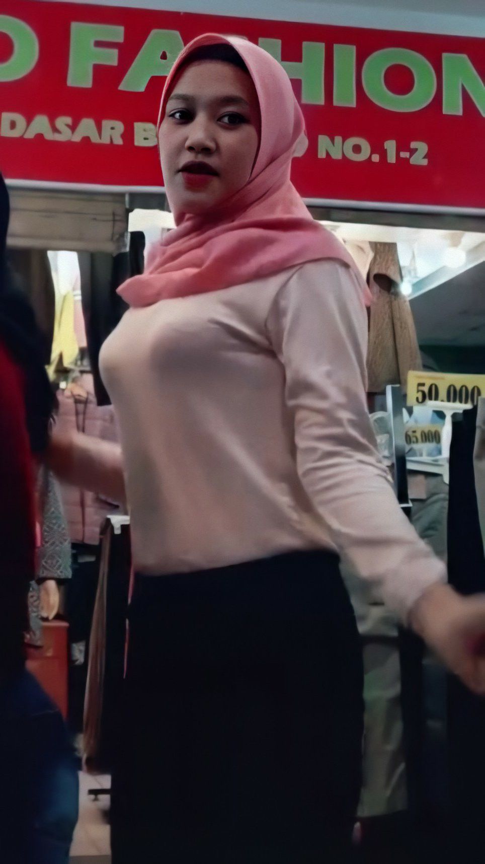 Terbaru Indo PNS Berhijab ke Kantor Pakai Makeup bak Barbie Diclik Atasan Perut Tambun Top Global 2025