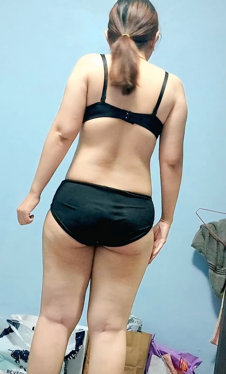 12 Unique Ways Tante Indo Viral Malam Yang Membawa Pesona Bisikan Rindu